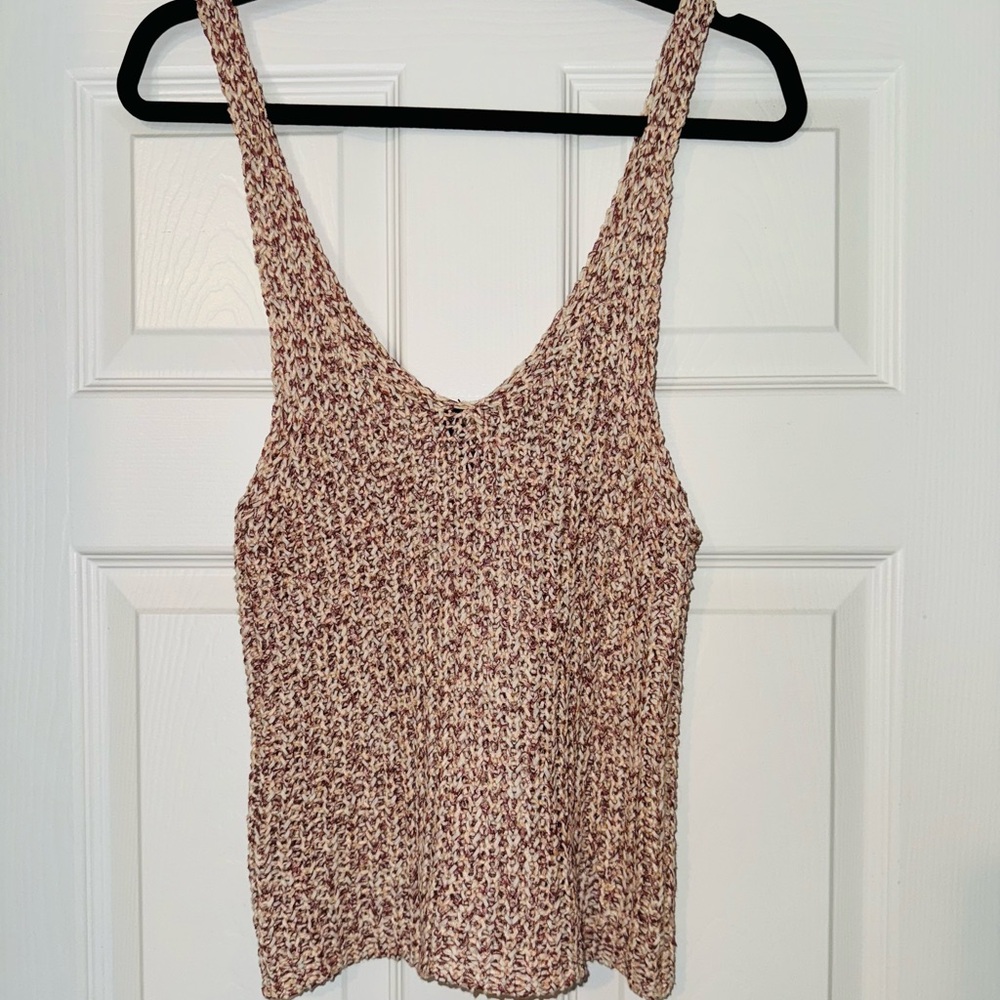 Women’s Crochet Sleeveless Top